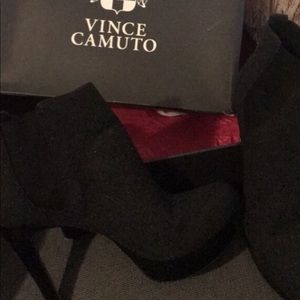 Black heel Vince camuto